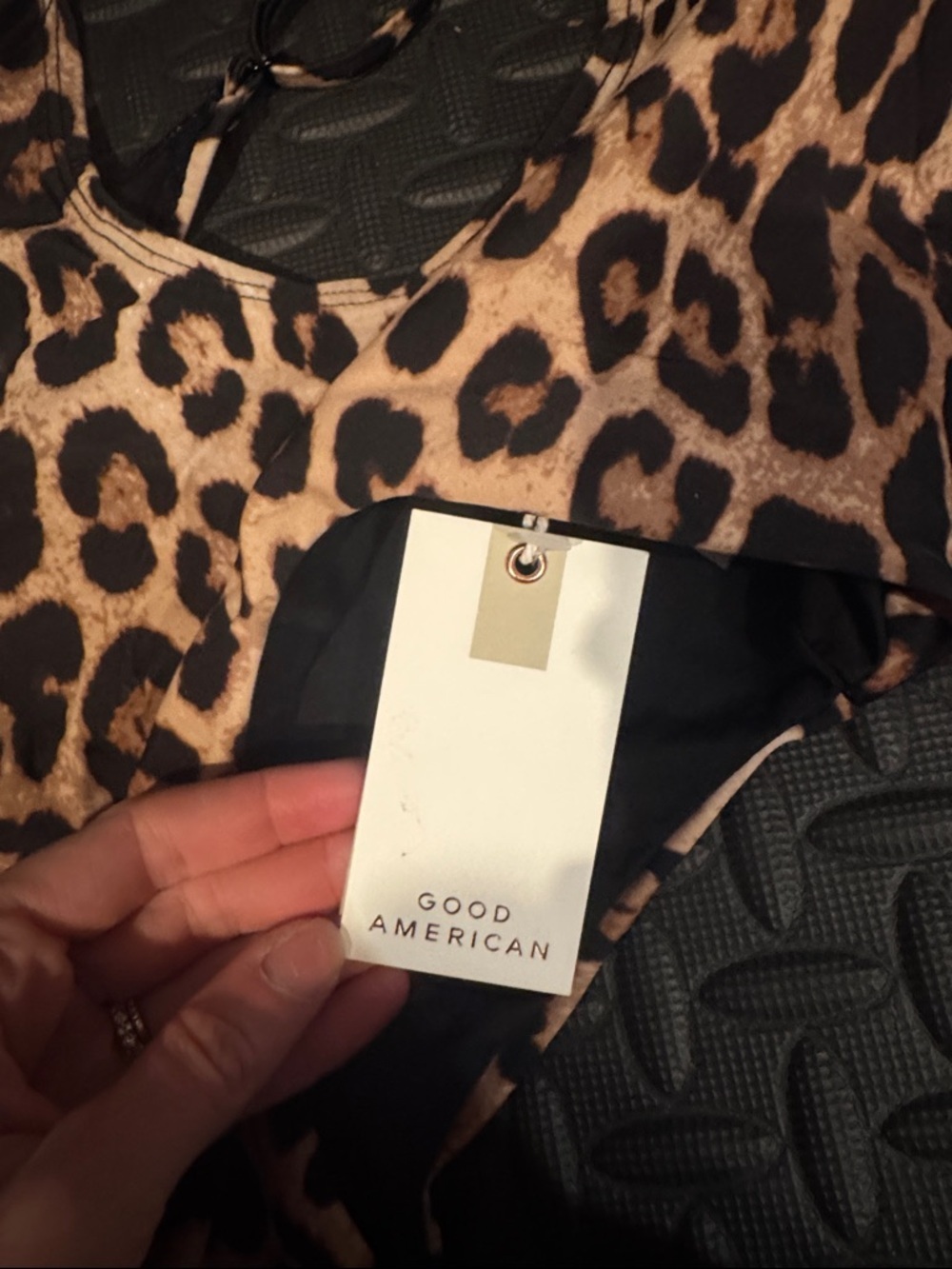 Anthro, Good American • NWT $99 US One-Shoulder Leopard Cutout Swimsuit - Picture 5 of 5